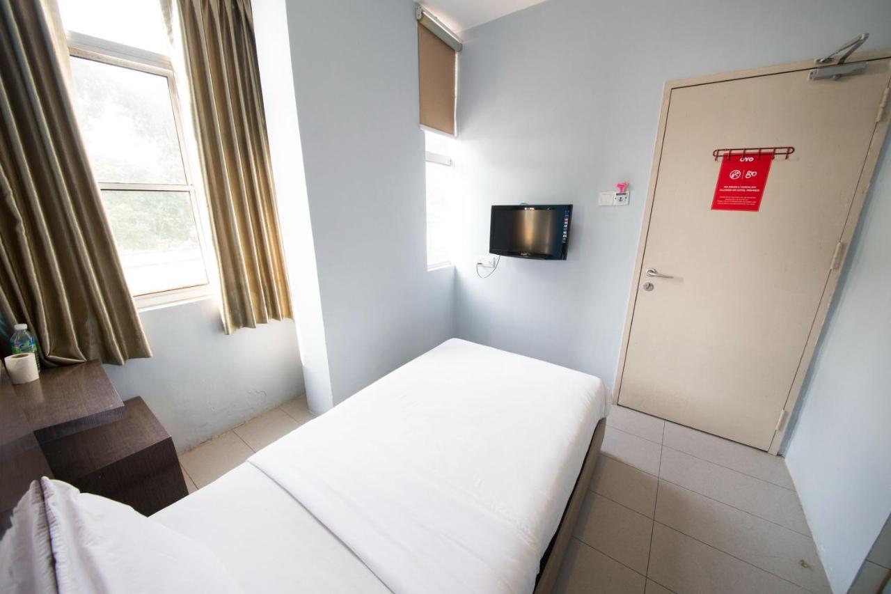Golden Pearl Hotel Near Universiti Tun Hussein Onn Malaysia Uthm Batu Pahat Esterno foto