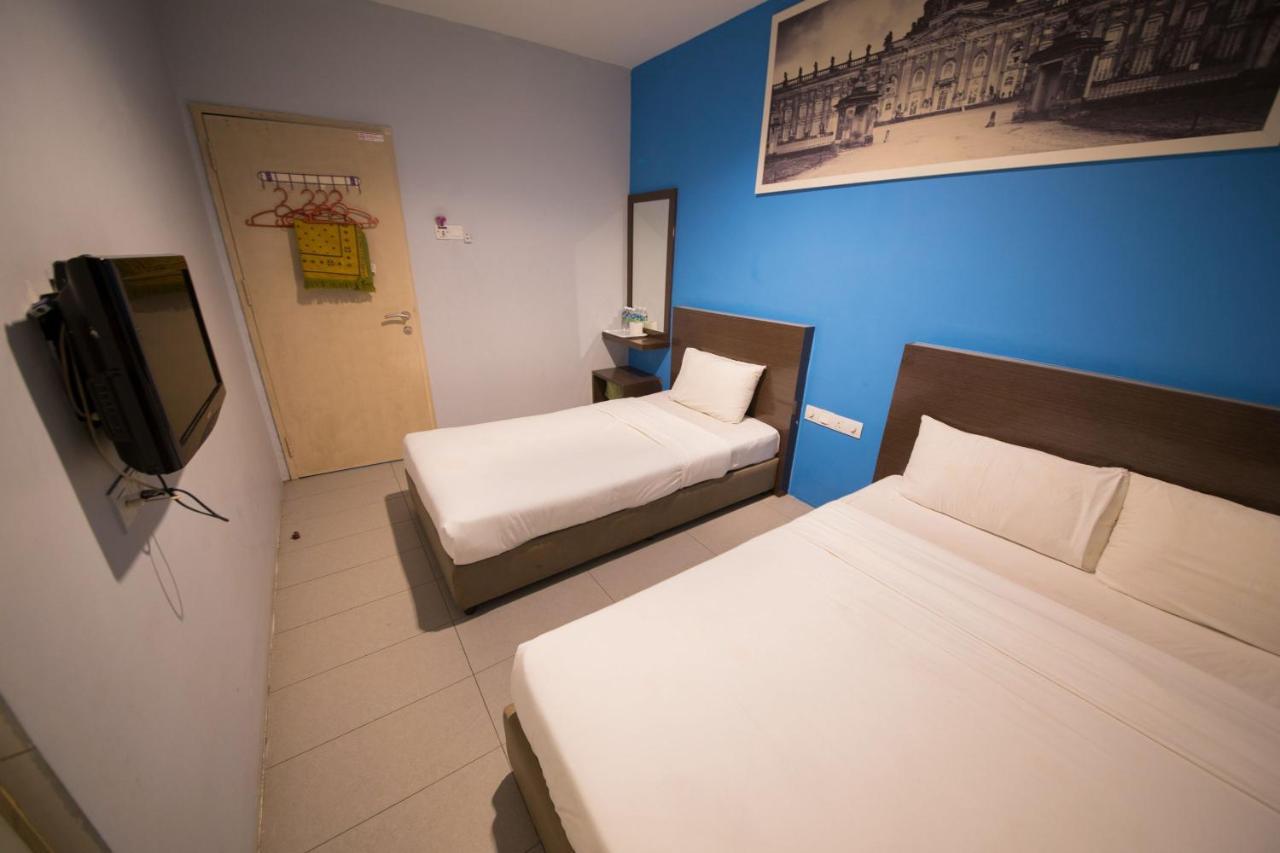 Golden Pearl Hotel Near Universiti Tun Hussein Onn Malaysia Uthm Batu Pahat Esterno foto