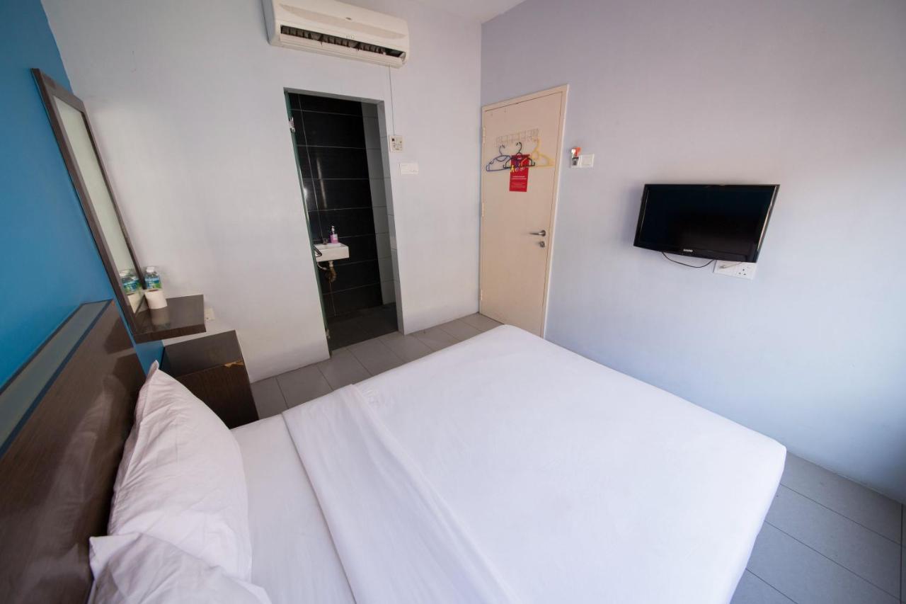 Golden Pearl Hotel Near Universiti Tun Hussein Onn Malaysia Uthm Batu Pahat Esterno foto