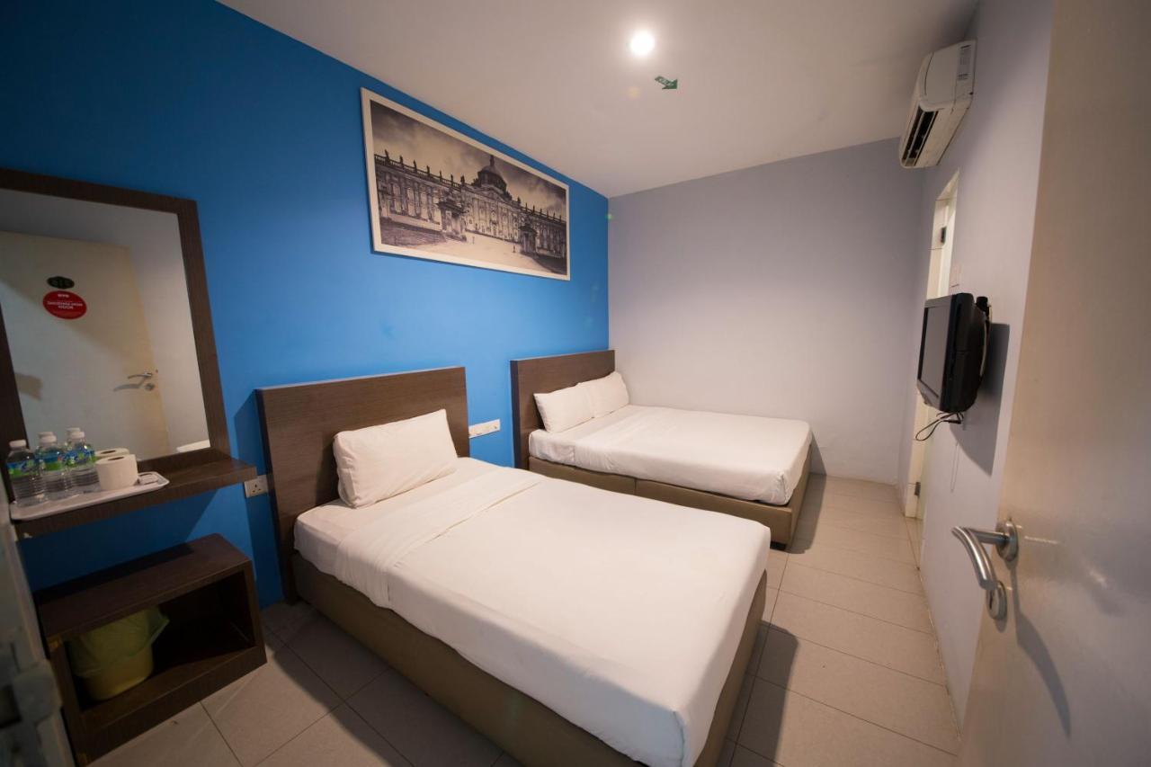 Golden Pearl Hotel Near Universiti Tun Hussein Onn Malaysia Uthm Batu Pahat Esterno foto